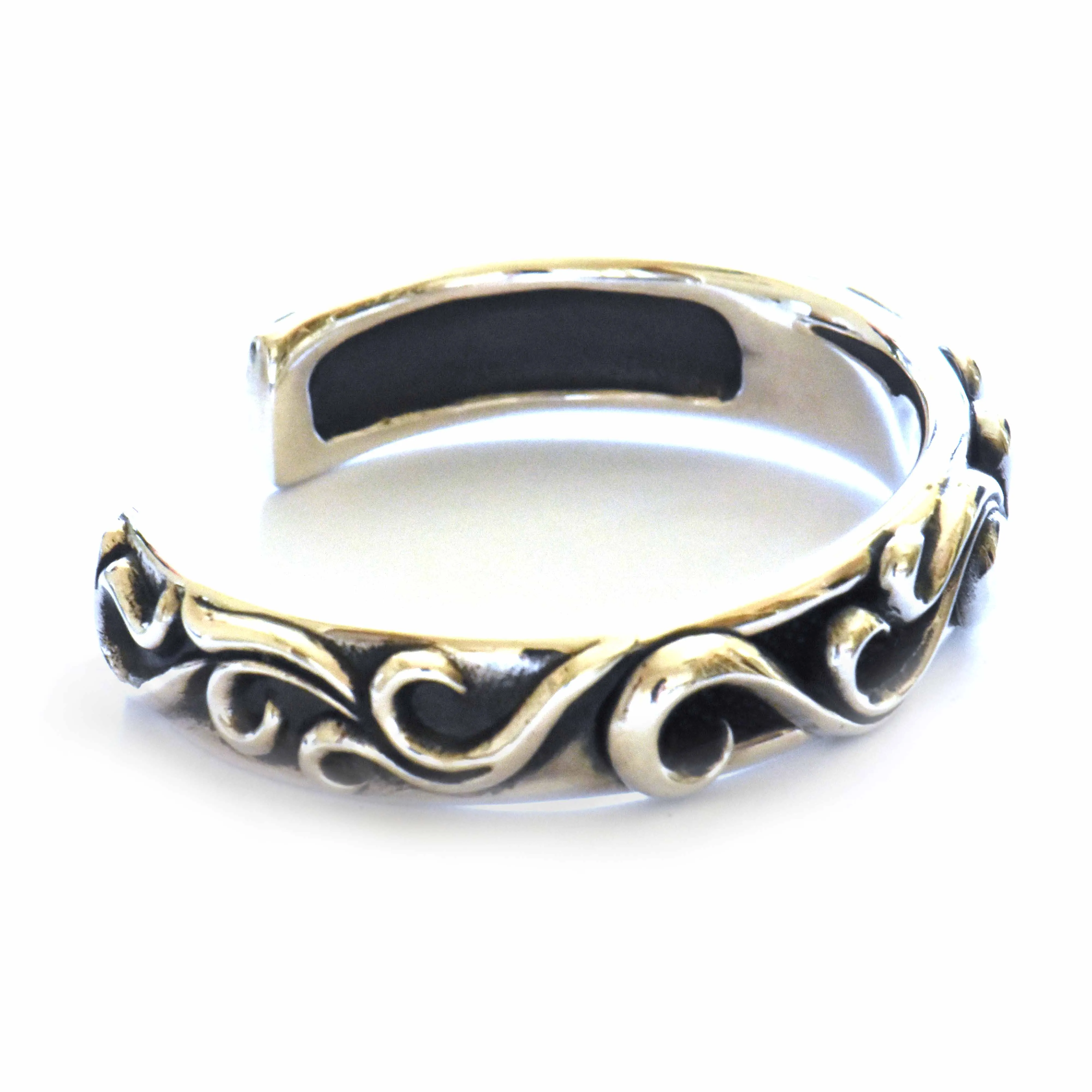 Aquarelle pattern silver bangle